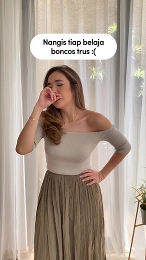 Nonton aku Live di 22 Oktober Jam 8 Malam yaa! #MadameGiSaleDiTikTok