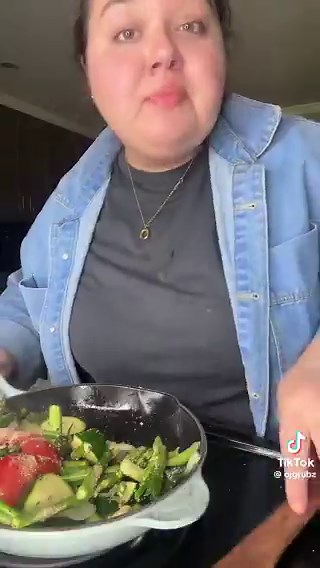 Why we using garlic powder and onion powder when we’ve already put fresh garlic and onion in? 🤣😂