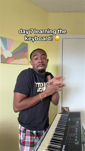 1% better everyday #fyp #viraltiktok #trending #singer #funnyvideo | keyboard