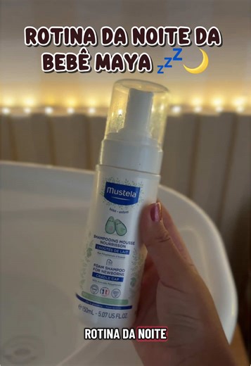Rotina Noturna da Bebê Maya: Momentos Aconchegantes