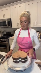 Whitney Berge | 🖤 Cheetah Print Heart Cake 🖤 Cake Details: Size- 8” Heart Flavor- 3x Chocolate + Vanilla Buttercream Filling- Chocolate Ganache,... | Instagram