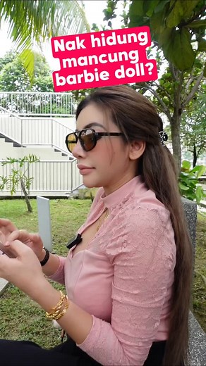 5.6K views · 659 reactions | Nak tak hidung mancung ala-ala barbie doll? Haa.. kalau nak tahu, ada cara untuk bikin hidung bagi nampak mancung tau! Jom follow apa @arviena7 rekemen! #radenembun #BeautyDoneRight #cikembun #cikembun #nosethread | Raden Embun HQ | Facebook