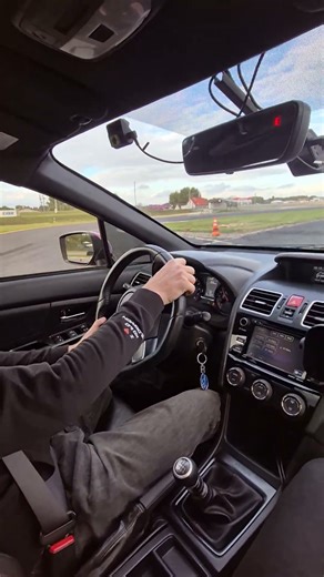 Subaru WRX VA - Track driving - Onboard sound - Autodrom Słomczyn