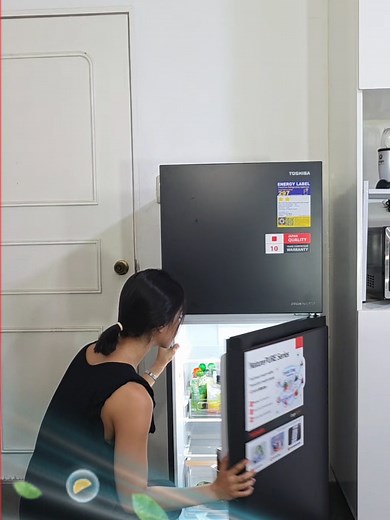 from fridge fresh to citrus core! 💛 love how my Toshiba keeps everything fresh! fresh food, fresh mood, fresh fit 😉 try the filter at https://vt.tiktok.com/ZS9FGCGYsAu3x-mBg7u/ and show me your citrus core look! don’t forget to tag @toshibalifestyleph so we can see your version ✨ #ToshibaHomeAppliance #DetailsMatter #ToshibaCitrusFreshFitChallenge
