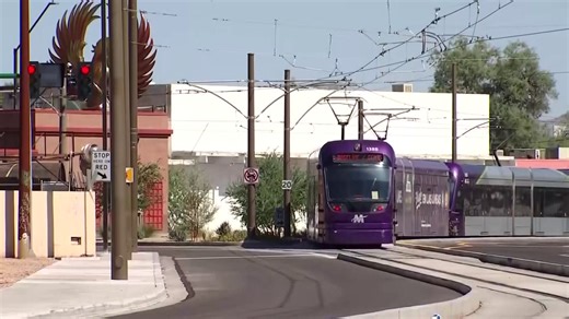 Phoenix nears decision on Valley Metro light rail extension