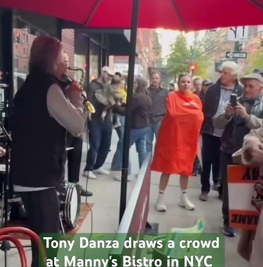 Tony, Danza draws a crowd singing at Manny's Bistro in New York City #tonydanza