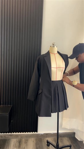 Blazer Dress Tutorial with Claw Nail Art