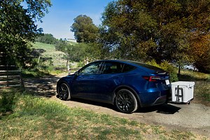 Tesla Tow Hitch Wiring Harness (Model 3, Model Y)