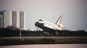 Students' experiment rides with Endeavour