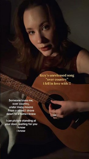 over country unreleased song by lizzy mcalpine #acousticcover #lizzymcalpine #acousticguitar