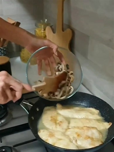 Petto di pollo ai funghi 😍 Buonissimo e cremoso | DovealSud