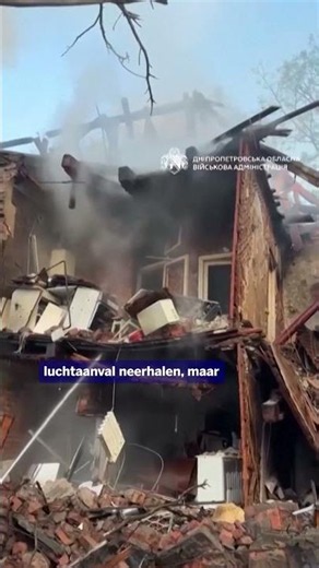 Residents sleep in the metro during new airstrikes on Kyiv.