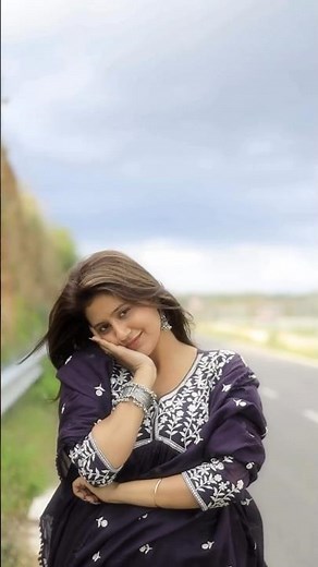 Anjali Arora - Nadaaniyan | Kaise Tu Gungunaye Muskuraye ❤️