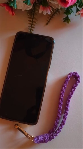 Diy Macrame Wristlet Keychain | Easy & Stylish Phone strap for beginners #macramekeychain #shorts