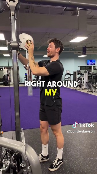 How to do lat pull overs for a slim waist ✅ #fatlosshelp #builtbydawson #womenworkouts #usafitness