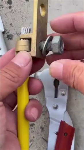 Professional Method To Join Industrial Power Cables Using Mechanical Lug Clamps