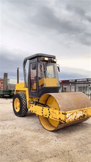 New ✅BOMAG BW 172 🔥 ✅Viti 1995 ✅Ore pune 1100 ✅Kw 60 ✅Pesha 7760 kg ✅I sapo ardhur nga Gjermania 🇩🇪 me dogan te paguar dhe me fat te Tvsh-se ✅Ne gjendje shum te mir dhe shum i ruajtun ✅Nr 049/272/125 whatsapp  38344/272/125 Lendriti GROUP SH.P.K