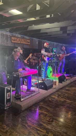 Cajun Country Dance Hall on Reels