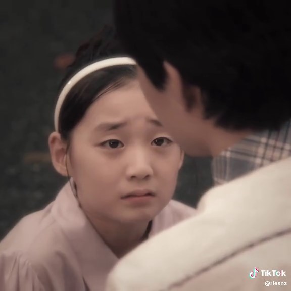 When the Phone Rings: Baek Saeon & Hong Hee Joo Edit