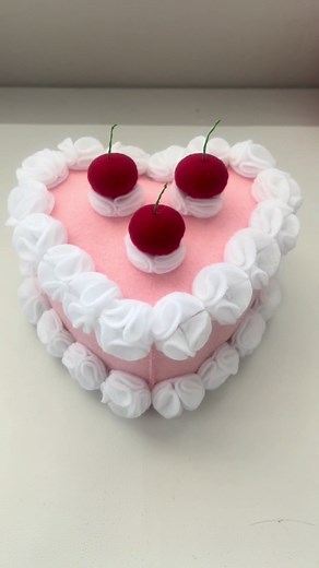 Create Beautiful Felt Whipped Cream for Crafts