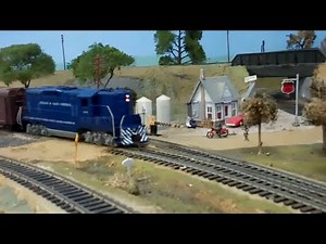 Operating trains On George's HO Scale Layout With A Working Hump Yard!