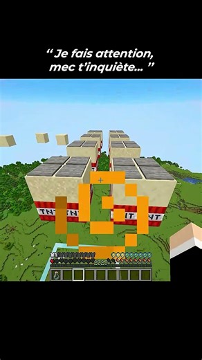 Moi en faisant très attention : #minecraft #minecraftmemes #minecraftfunny