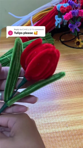 Fuzzy Wire Tulips Tutorial: Craft Beautiful Flowers