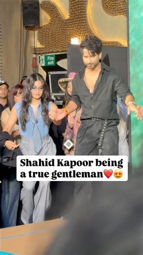 Shahid Kapoor At Cocktail 2 Trailer launch 😍 #shahidkapoor #rashmikamandanna #kritisanon #bollywood