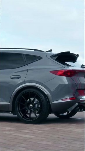 MOTEC MCR2 Ultralight CUPRA Formentor