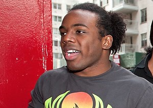 Xavier Woods Gets Jump Scared So Bad It Hurts (Video), Big Name Spotted In NYC Today Ahead Of MSG Show