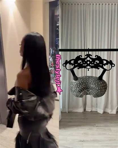 THESTYLEJT☆ on Instagram: "@thegirljt ⋆ Strip For No Strings Show ⋆ Wonderland Gentlemen’s Club ⋆ New York, NY ⋆ September 12, 2025 JT performed at @nostrings_nyc ‘Strip Show’ held at @wonderland.ny hosted by @yesjulz and @clermonttwins She donned: [1] @shawnawux and @rvdimir Carved Dusc Top in Black (Metal variant pictured) [2] @rickowensonline Micro Biker Leather Jacket (price varies) [3] @junyawatanabe Black Leather & Fur Mermaid Skirt ($1,360) [4] @enfantsrichesdeprimes Deviance 6-Panel Cap 