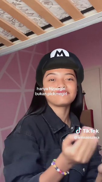 Exploring the Hyper Girl Phenomenon: Behind the Scenes