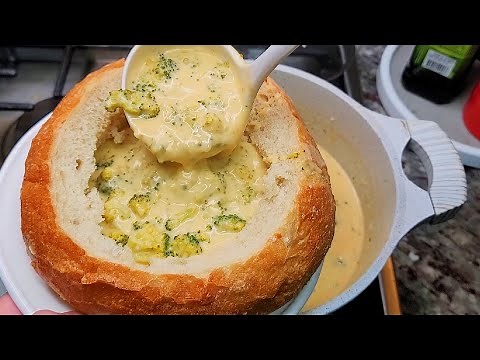 Making Broccoli Cheddar Soup For Dinner | Simply Mamá Cooks | Soup Bread Bowl