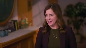 Go behind the scenes of "Hailey Dean Mystery: Deadly Estate with star Kellie Martin and author Nancy Grace! | Hallmark Mystery