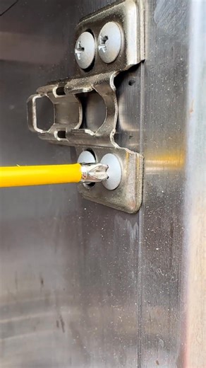 Anti-slip Phillips Bit #localartisans #homedecor #christmasdecor #odkvl #osmcu | PowerTools