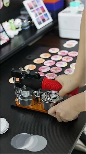 Round badge machine kit