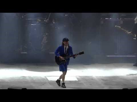 AC/DC - Rock or Bust [Live in Chicago 02/17/2016]
