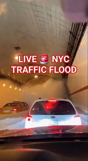 🚨 LIVE: Lincoln Tunnel Flood During NYC Traffic Jam 🌊 #Shorts