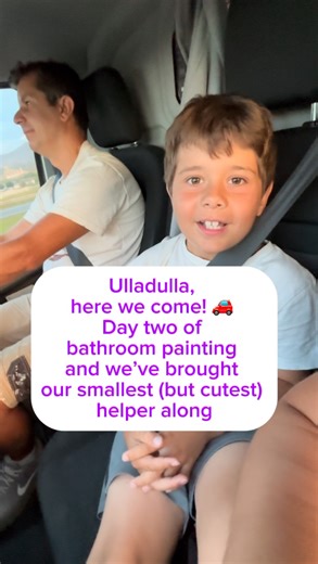 Happy Sunday everyone! This is day 2 of our bathroom makeover (tiles repainting/resurfacing) in Ulladulla. We will keep you posted and today is the Grand Reveal 👌#bathroom #resurfacing #painter #bathroompainter @visitulladulla | Workoo