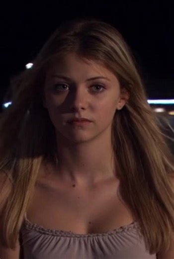 Jenny Humphrey: Evolving Through Seasons of Gossip Girl