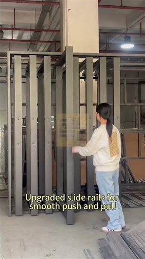 Our Door Pull-Out Display Rack: display 10 sets of doors in just over 2 meters of space!
