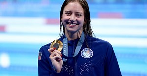 Swimming | W 200m Breatstroke Final | Kate Douglass