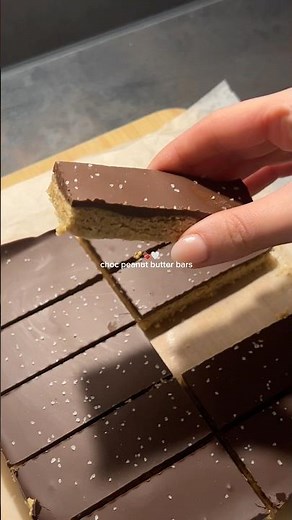 No bake chocolate peanut butter bars #recipe