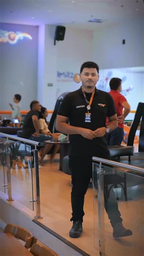 Boliche | Sinuca | Pebolim e mais! on Instagram: "Só quem conhece bem o Amazon Bowling consegue lembrar tudo o que a gente oferece. Mesmo sob a pressão da social media, o Tárcio mandou bem e mostrou por que, pra quem gosta de diversão e boa comida, é importante visitar uma das nossas 3 unidades. ______________ 📍 Adrianópolis 📍 Sumaúma 📍 Studio 5 Acesse o nosso site 💻 http://www.amazonbowling.com.br 📲92 98400-7744 #AmazonBowling #Manaus #ManausAmazonas #manauscity"