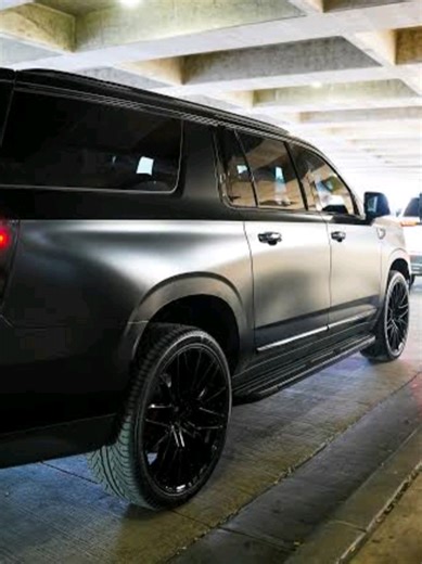 Step up your night out with Dan&Jen Luxury Experience, the premier limousine service for Cleveland and Northeast Ohio. Whether you’re planning an unforgettable evening at a nightclub, a high-stakes night at a casino, drinks at your favorite bar, or a dinner at a top restaurant, we make getting there part of the luxury. Our professional chauffeurs, sleek vehicles, and attention to detail ensure you and your friends arrive in style, comfort, and safety—so you can focus on the memories, not the log