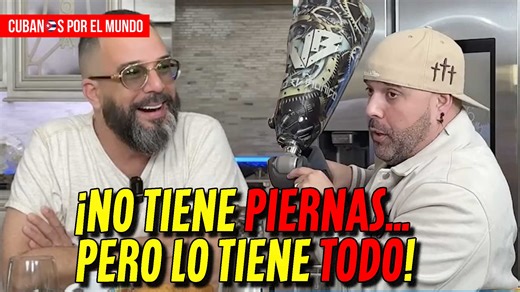 🦿 Nacho el Biónico: El hombre sin límites que camina, baila y hasta bucea con sus piernas biónicas 💥 ¿Qué pasa cuando la vida te pone a prueba desde el primer segundo? En este episodio, Alex Otaola recibe a Nacho el Biónico, un comediante, creador de contenido y ser humano extraordinario, que nació sin piernas pero con una actitud que arrasa. 🦿🔥 Nacho nos cuenta su historia con humor, sin victimismo y con una autenticidad brutal. Desde cómo funciona su prótesis biónica, sus inicios en el mun