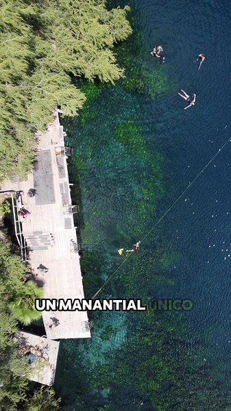 Explora Manantial La Media Luna en Río Verde