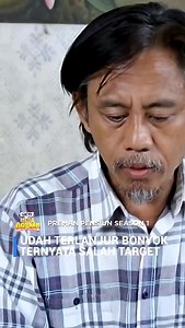 Kocak Banget Komar & Gobang Salah Sasaran follow @preman.pensiun.official #premanpensiun #rcti #pp1 #layardramarcti #layardramaindonesia #dramaseriesterbaik #mncpictures #rctiplus #salamolahraga #ramadan #fbro #2026 #reels #repost #shorts #fyp #terminal #pasar | Preman.pensiun.official