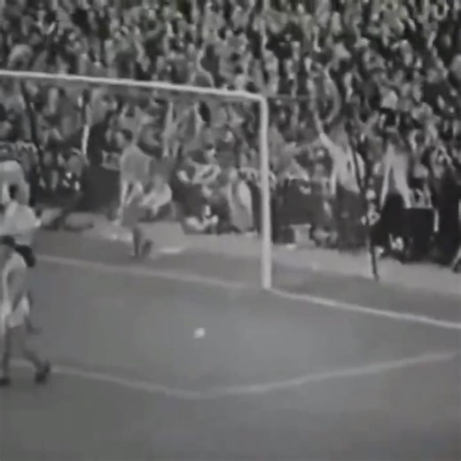 Four years ago, today, the great Jimmy Greaves sadly passed away 😢 He did make goalscoring look easy! | Football: The Vintage Collection