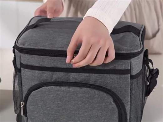 Monogrammed Cooler Bag: Groomsmen Gift for Beer, Beach & Picnic - Etsy